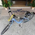 Otel Nevada 3*