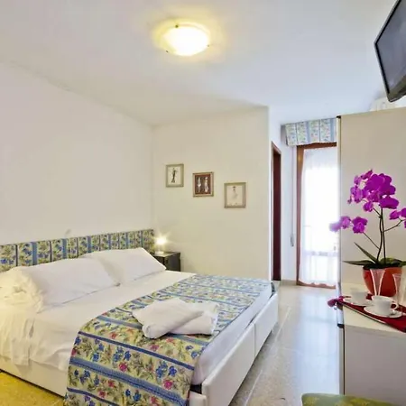 Отель Nevada Бибионе